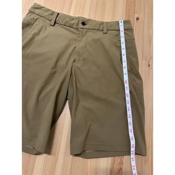 Lululemon Mens Shorts Size 34 - Picture 2 of 8